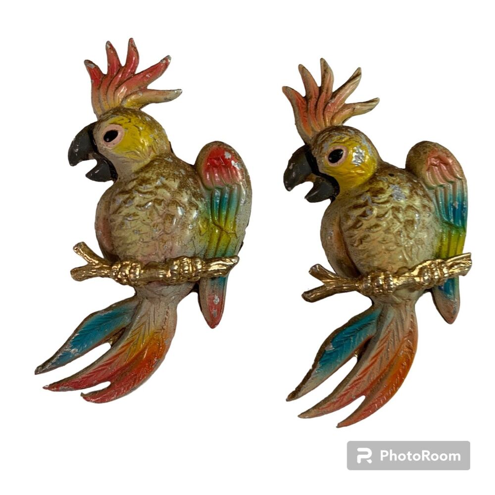 VINTAGE Enamel Refrigerator Magnets Parrot McCaw Metal Kitchen Decor Korean Made